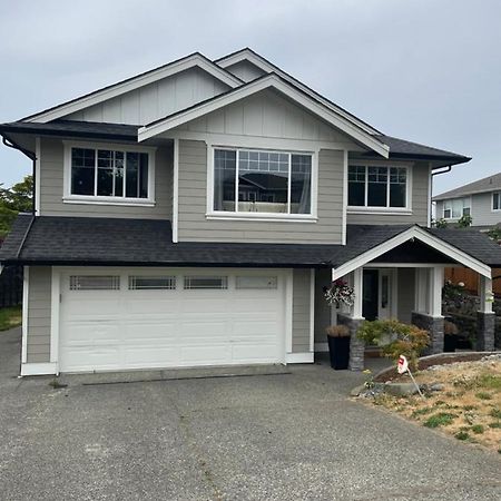 Starting Point Family House Saanich Exterior foto